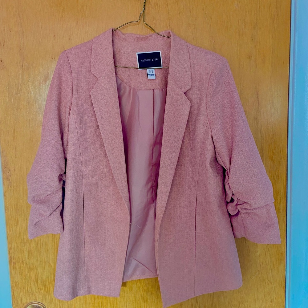 Another story blazer